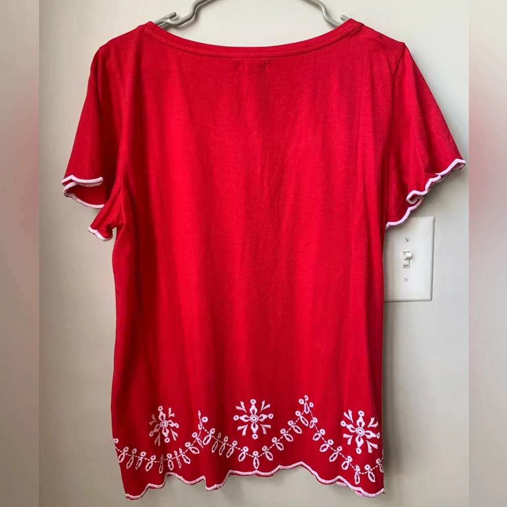 WESTPORT Women’s Red w/ White Embroidered Bottom Cap Sleeve Blouse